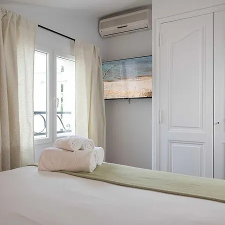 Amazing With Swimming Pool And Parking - Centre - 2b Saint-Tropez